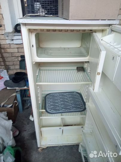 Холодильник бу