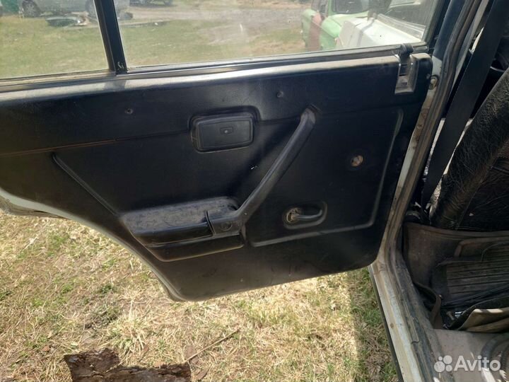 Дверные карты ваз 2107