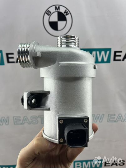 Помпа водяной насос BMW F10 F30 F20 E84 F25 N20B20