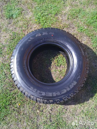 Michelin X Radial 235/75 R15