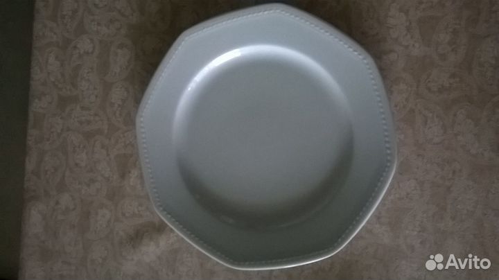 Тарелки