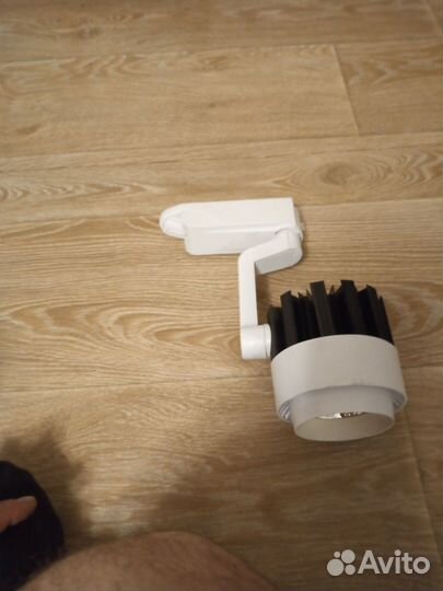 Трековые светильники бу30 вт