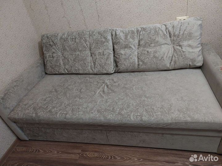 Диван кровать тахта