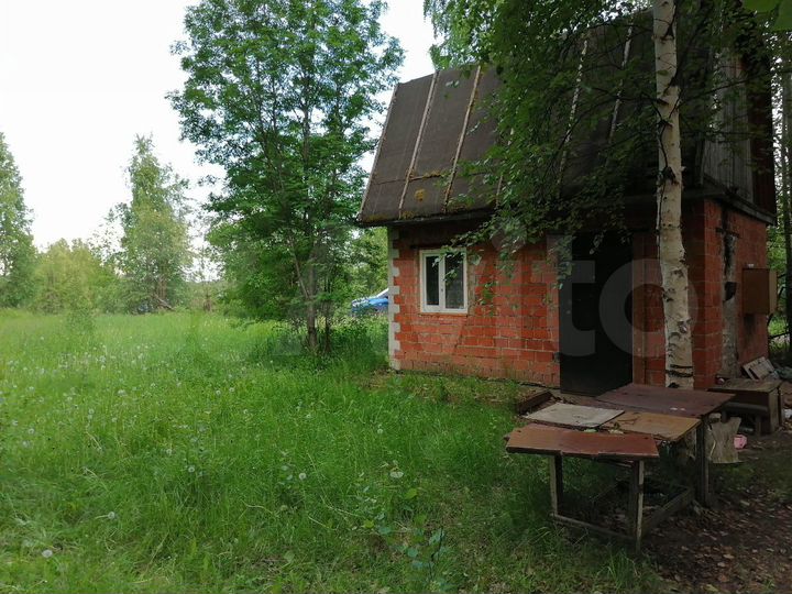 Дача 25 м² на участке 8 сот.