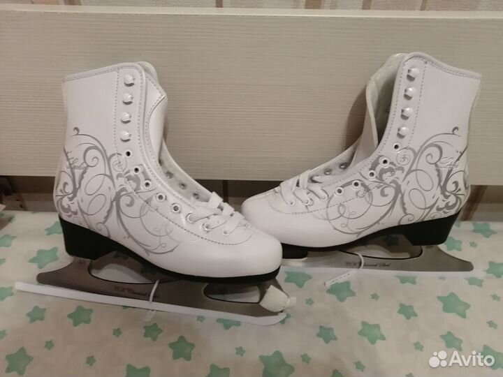 Коньки фигурные 36 размер