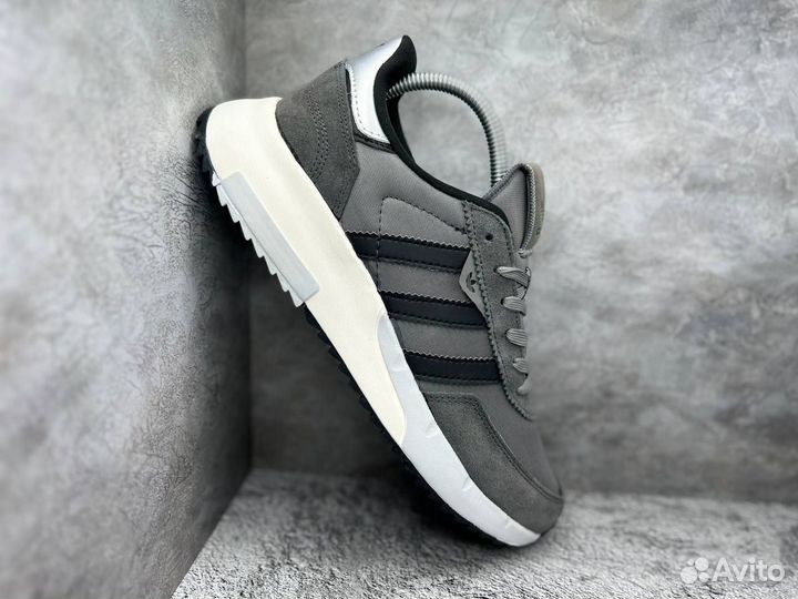 Ультрамодные кроссовки Adidas Petropy (Арт.58049)