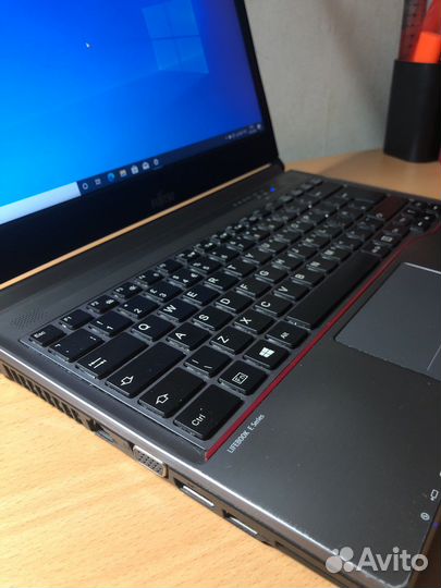 Батарея 10 часов Fujitsu lifebook e i7 6600u ssd