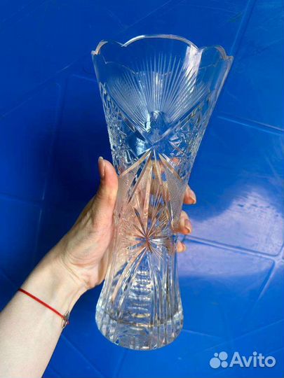 Хрустальная ваза
