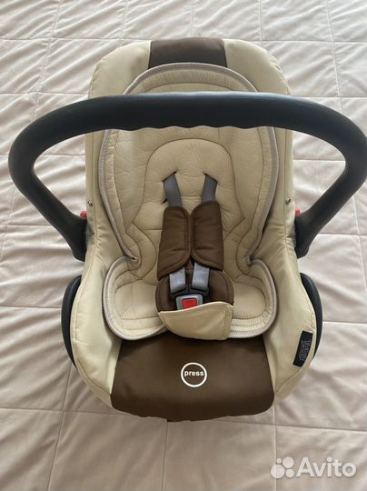 Автолюлька tutis zippy