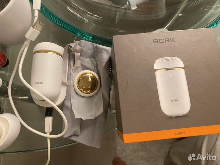 Щетка для лица bork