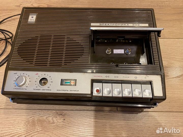 Кассетный магнитофон электроника 302