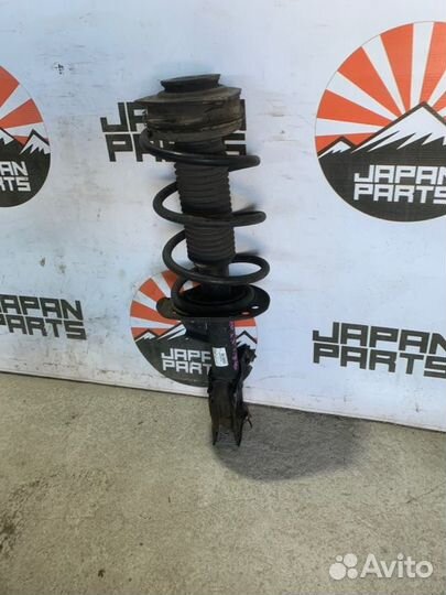 Амортизатор передний правый Nissan X-Trail NT31