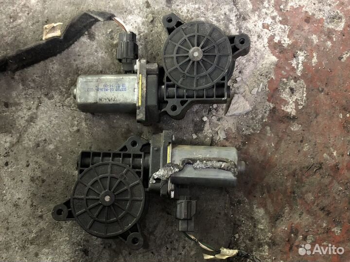 Моторчик стеклоподъемника Renault Logan 2