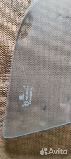 Стекло боковое заднее на ваз-2109(93) лев+прав