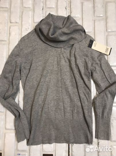 Новый джемпер/водолазка 44 размер