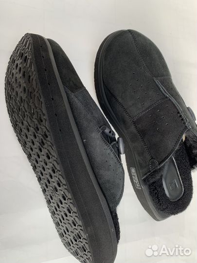 Тапки кожаные мужские р48, Deckers X Lab