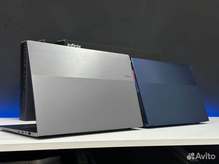 Новый ноут IPS 8G озу SSD256g Core i3 11th Металл