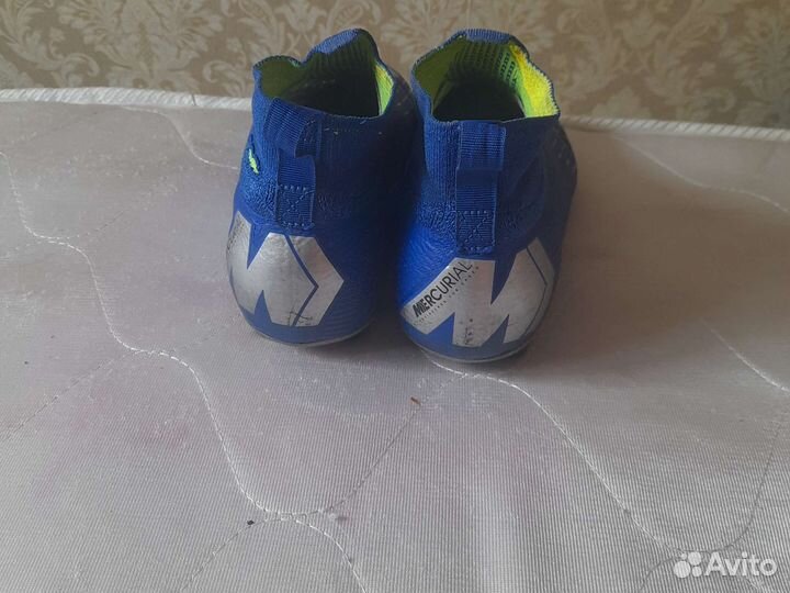 Футбольные бутсы nike mercurial