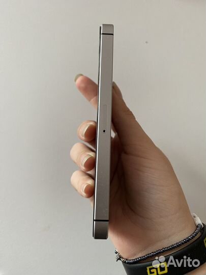 Телефон iPhone 5se