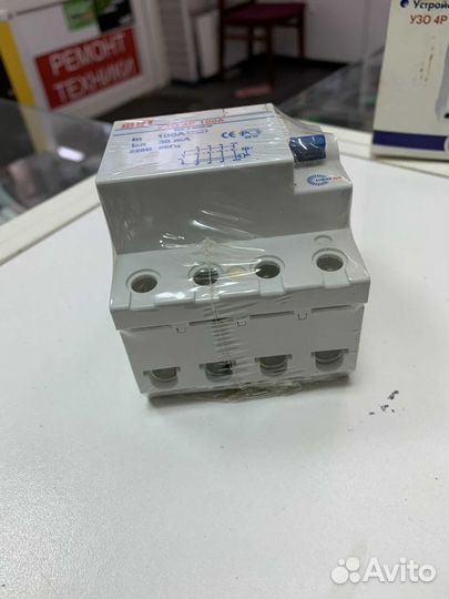 Устройство защитного отключения узо 4P 100А