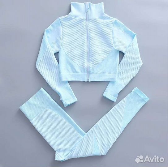 Костюм для фитнеса новый