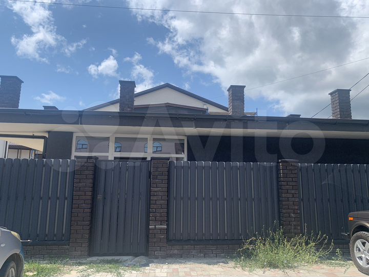 Комната 20 м² в 1-к., 1/2 эт.