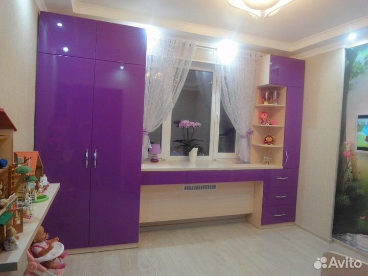 Шкаф на заказ в детскую комнату