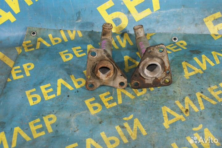 Кронштейн переднего бампера Audi A6 C5