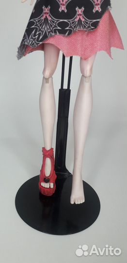 Дракулаура Monster High