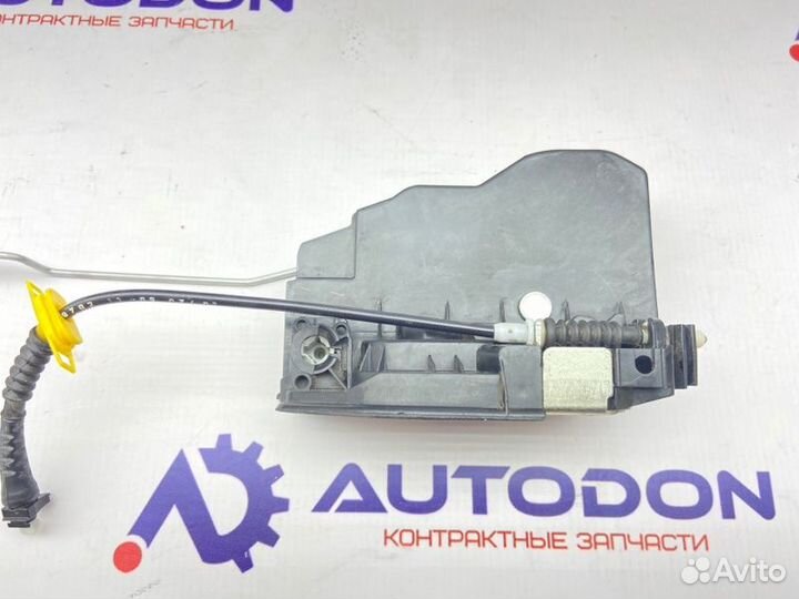 Замок двери передний правый Bmw 5-Series E60 2008