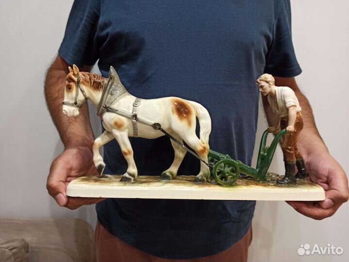 Пахарь Фарфор (фаянс) Германия 40е-50е годы