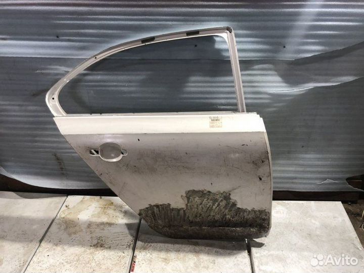 Дверь задняя правая Volkswagen Jetta 6