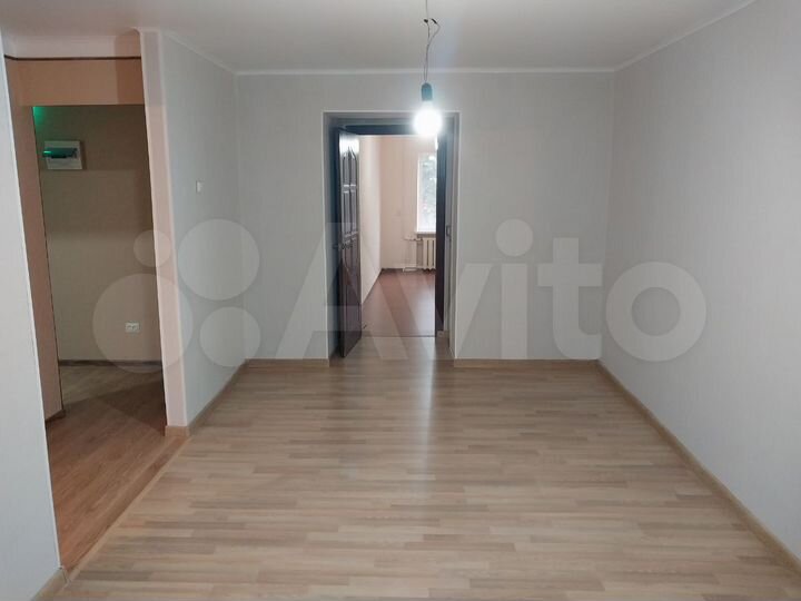 2-к. квартира, 42,4 м², 2/4 эт.
