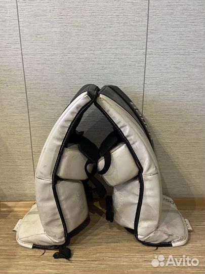 Вратарские щитки bauer