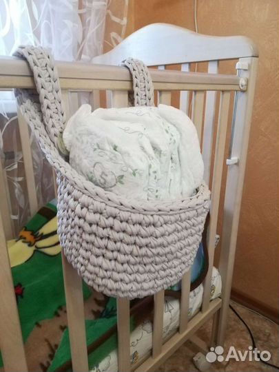 Корзинка на детскую кроватку
