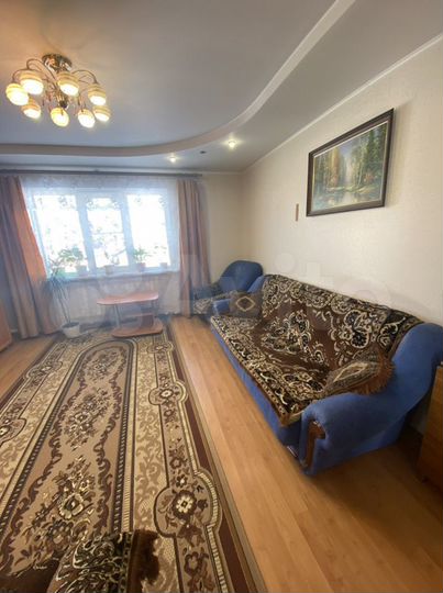 3-к. квартира, 65 м², 1/1 эт.