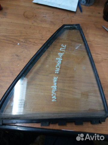 Форточка (стекло) задняя правая Toyota Avensis 2