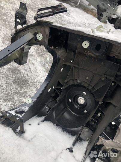 Передний правый лонжерон BMW X6 G06 X5 G05