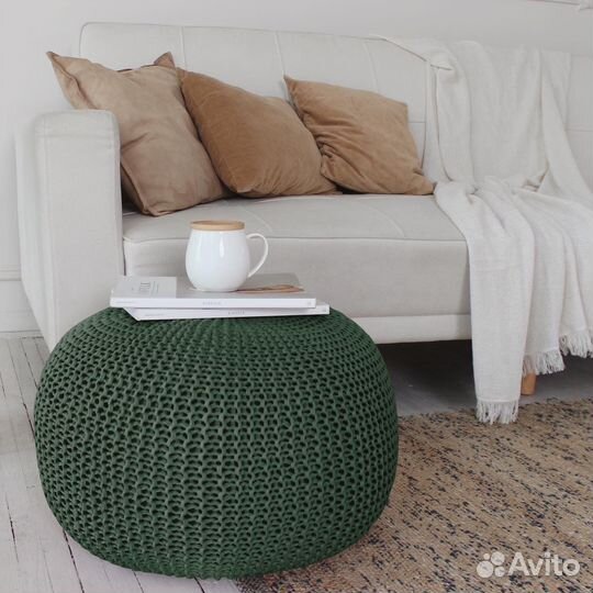 Вязаный пуф