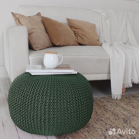 Вязаный пуф
