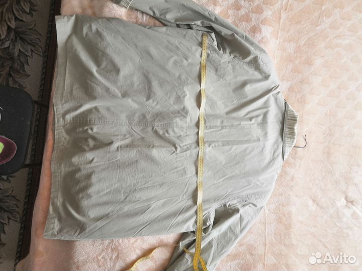 Ветровка женская