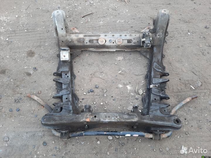 Подрамник Renault Megane Classic