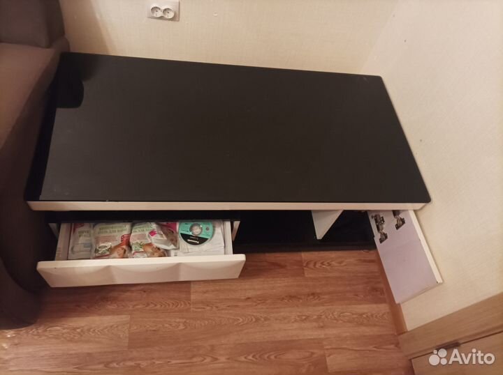 Журнальный стол