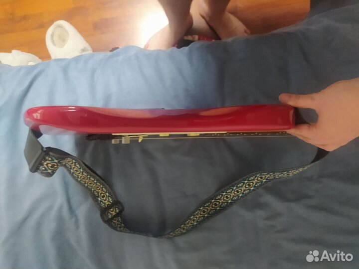 Электрогитара Squier bullet strat