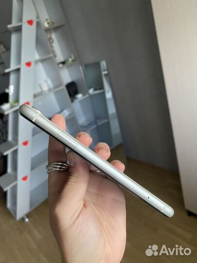 iPhone Xr, 128 ГБ