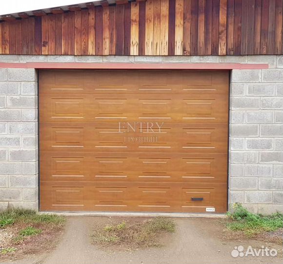 Ворота гаражные секционные