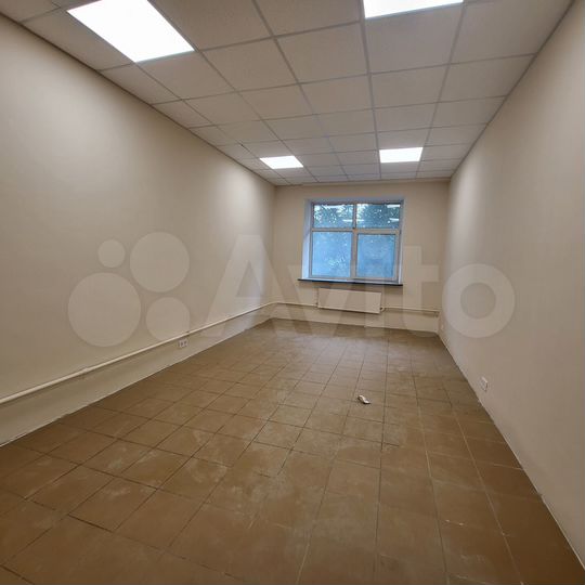 Торговая площадь, офис, салон 21 м²