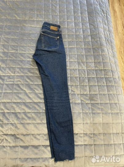 Джинсы Mavi