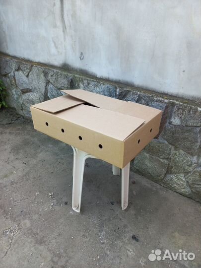 Продаю картоную коробку (гофроящик №125)