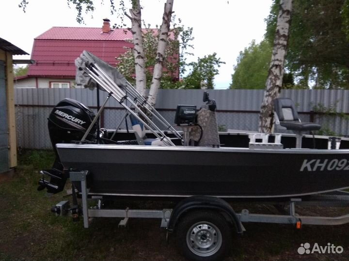 Лодка Виндбот 45 (эвофиш), двигатель, прицеп